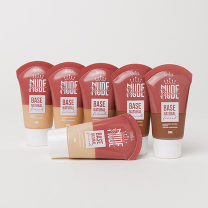 Base Líquida Nude - Lyrics