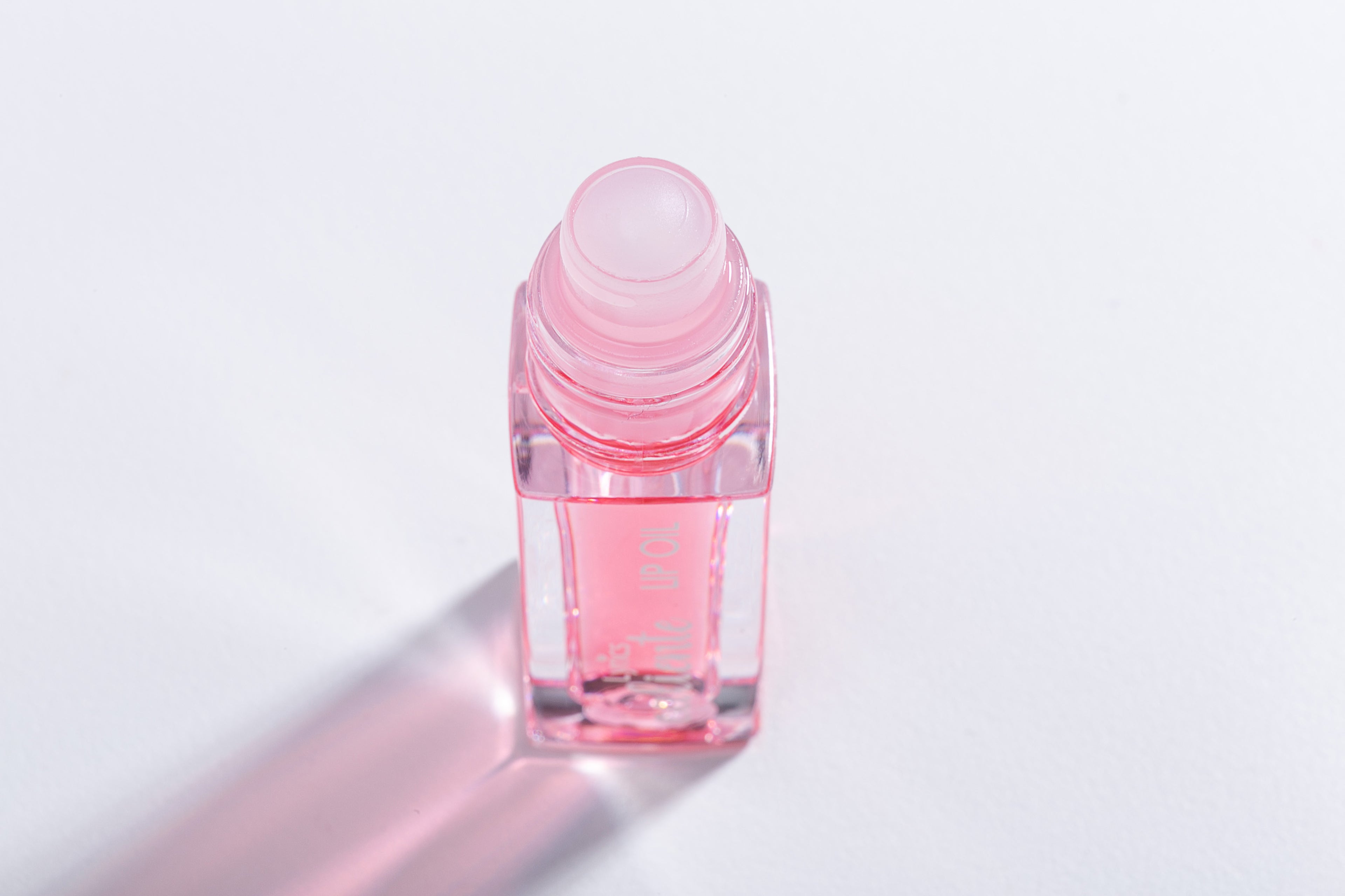 Lip Glow Oil Coleção Caliente - Lyrics