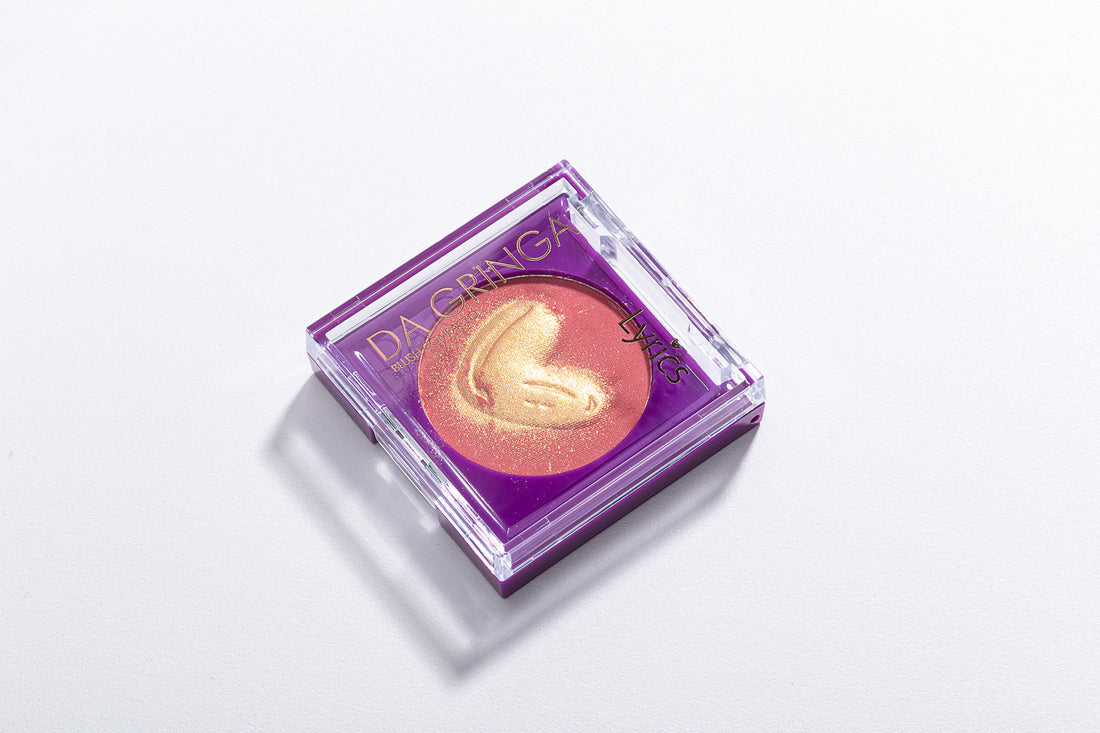 Blush Compacto Coração Coleção Da Gringa - Lyrics